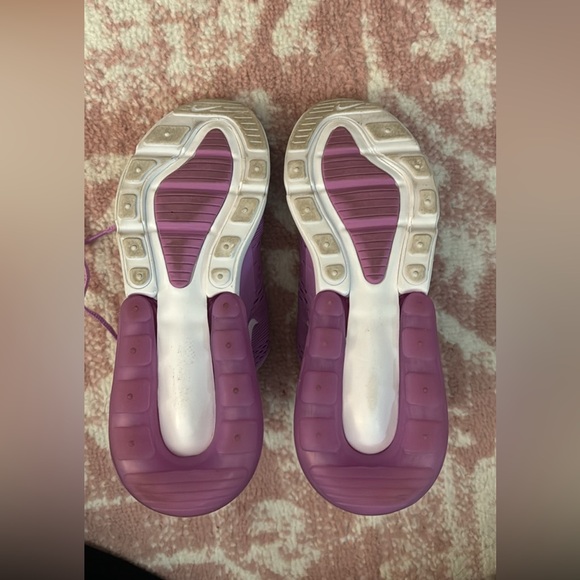 Nike Airmax 270 - Picture 7 of 8